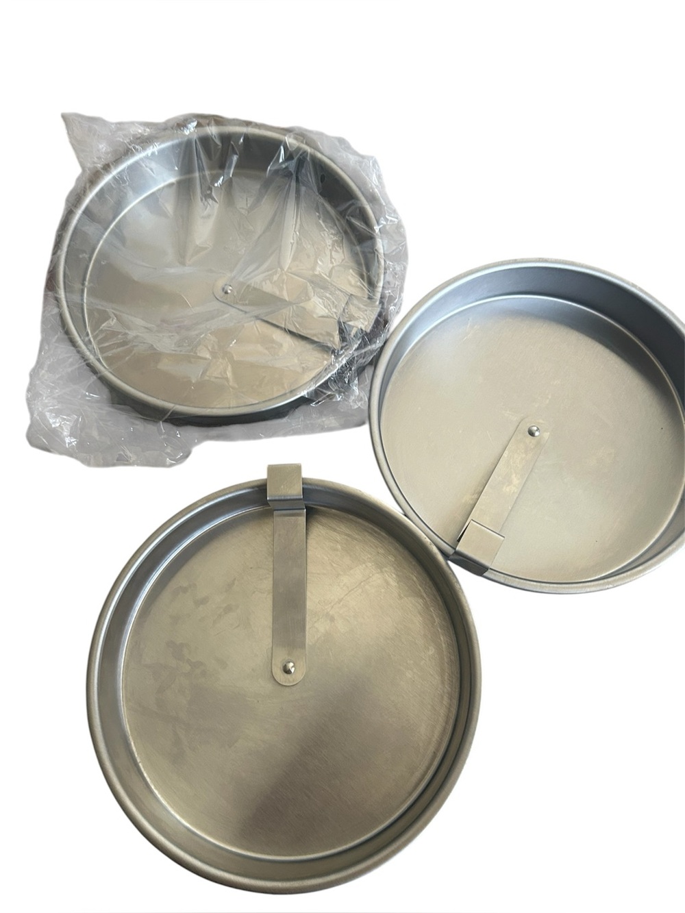 Aunt Shannon’s kitchen 8 inch round cake pans ,3 pack silver cake pan